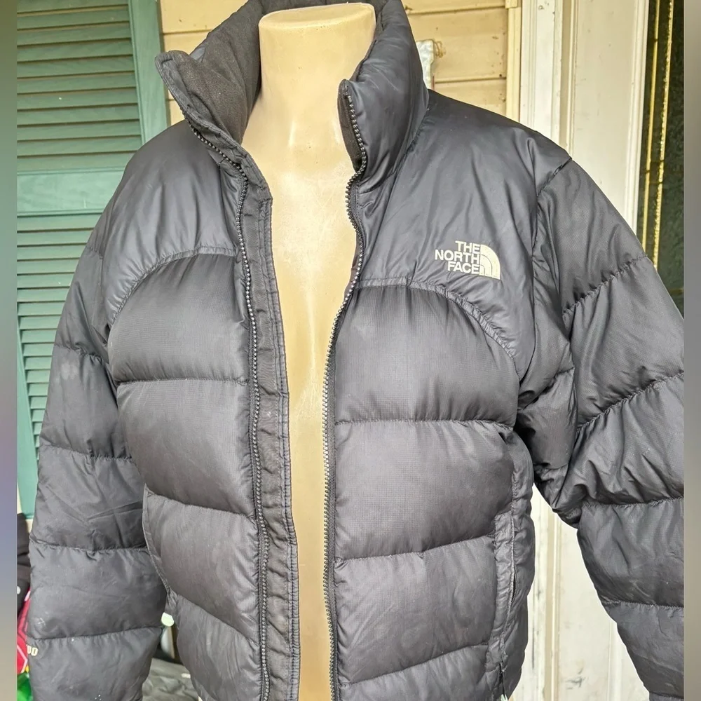 The North Face Men's Dark Puffer Jacket